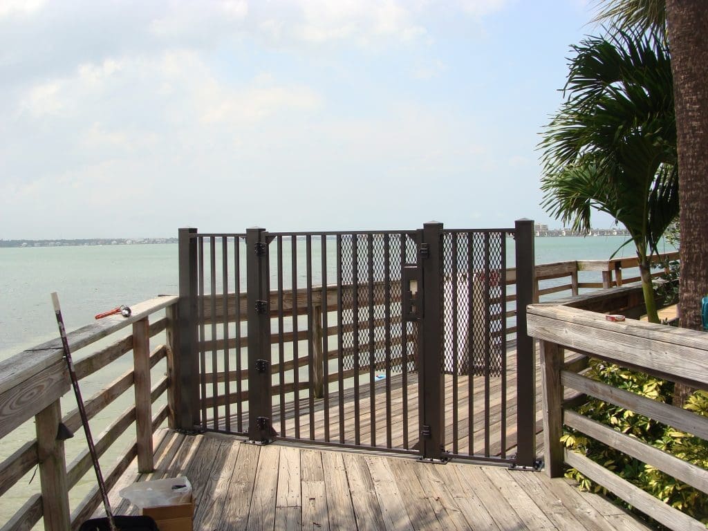 Aluminum Railings Largo FL - Pyramid Aluminum